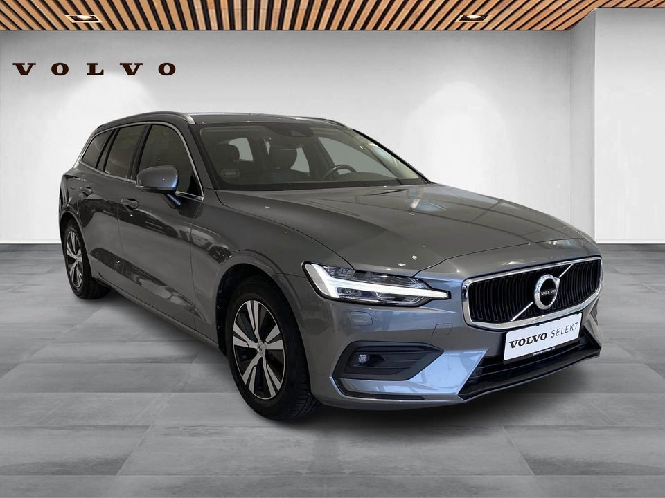 Volvo V60 2,0 T4 190 Momentum aut. 5d