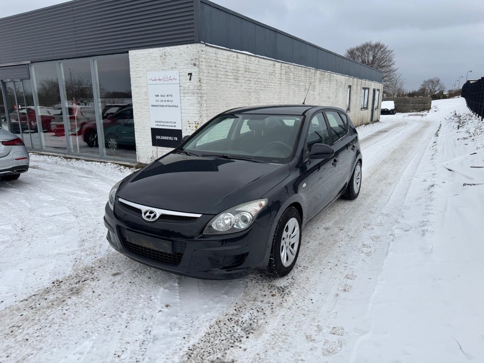 Hyundai i30 1,4 CVVT Classic 5d