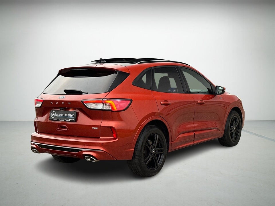 Ford Kuga 2,5 PHEV ST-Line CVT 5d