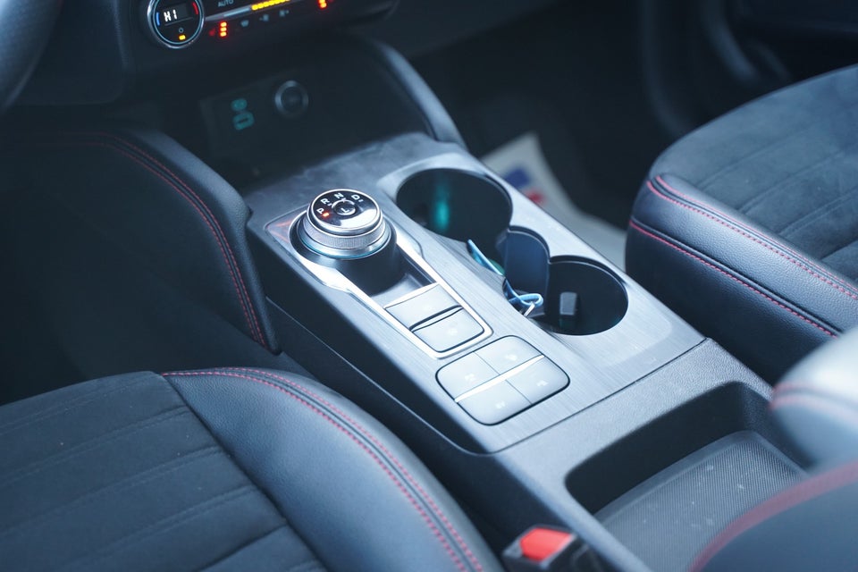 Ford Kuga 2,5 PHEV ST-Line X CVT 5d