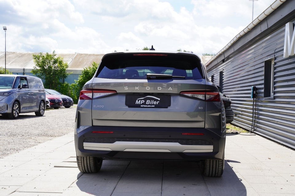 Skoda Elroq 60 iV Loft 5d