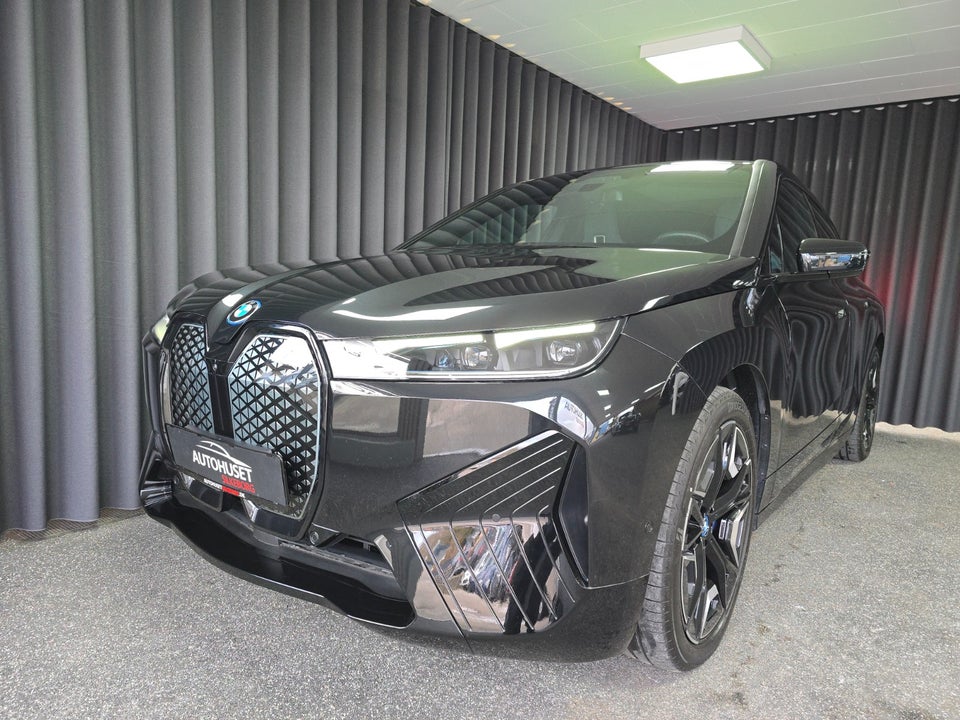 BMW iX xDrive50 Supercharged 5d