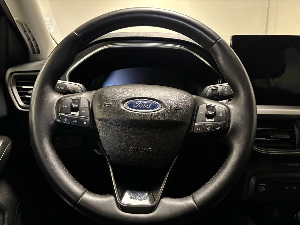Ford Focus 1,0 EcoBoost mHEV Titanium X 5d