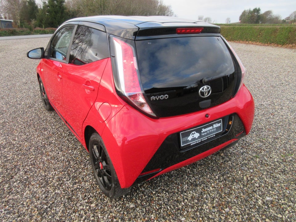 Toyota Aygo 1,0 VVT-i x-cite 5d