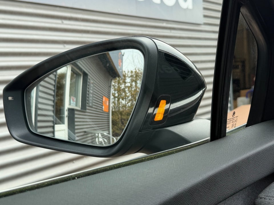 Skoda Enyaq 80 iV Loft 5d