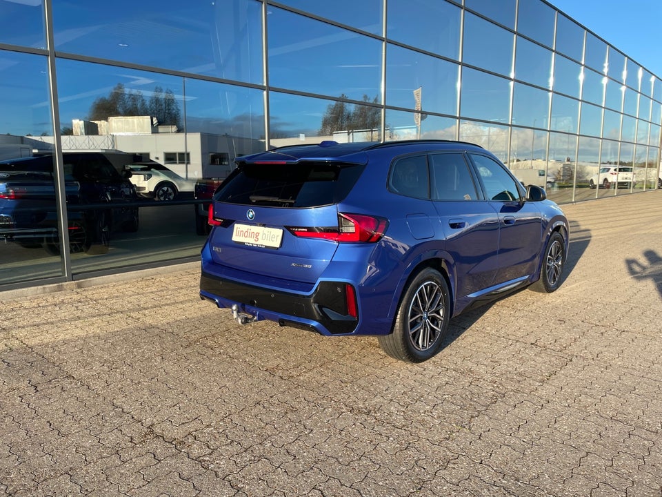 BMW iX1 xDrive30 M-Sport 5d