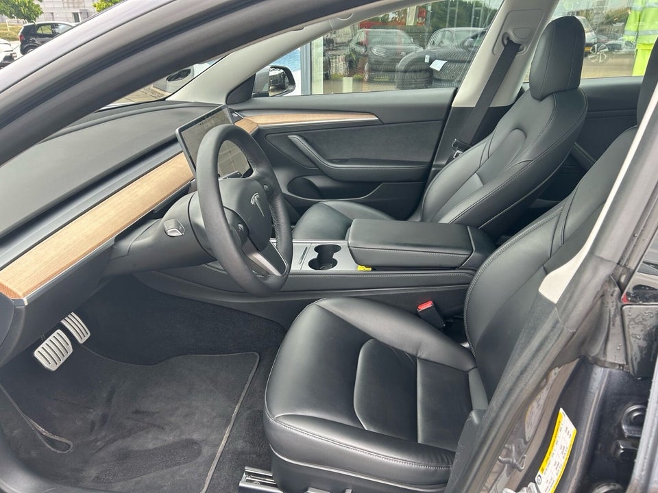 Tesla Model 3 Performance AWD 4d