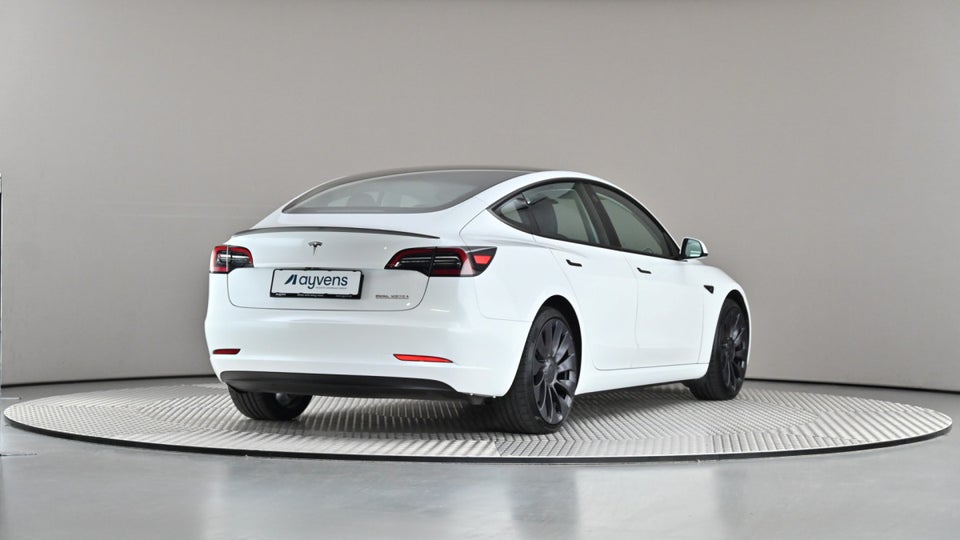 Tesla Model 3 Performance AWD 4d