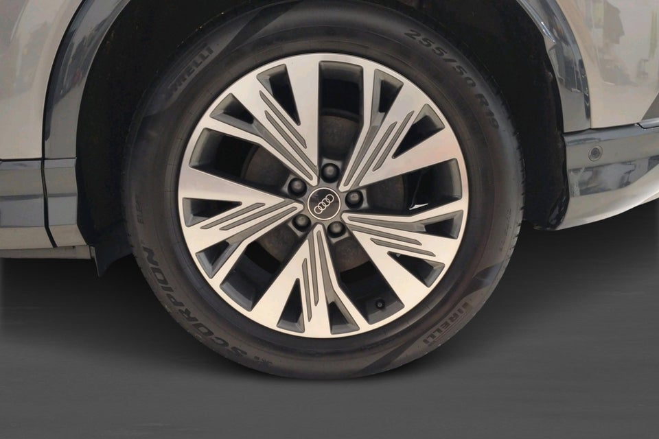 Audi Q4 e-tron 45 Progress 5d