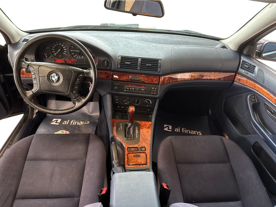 BMW 523i 2,5 Steptr. 4d