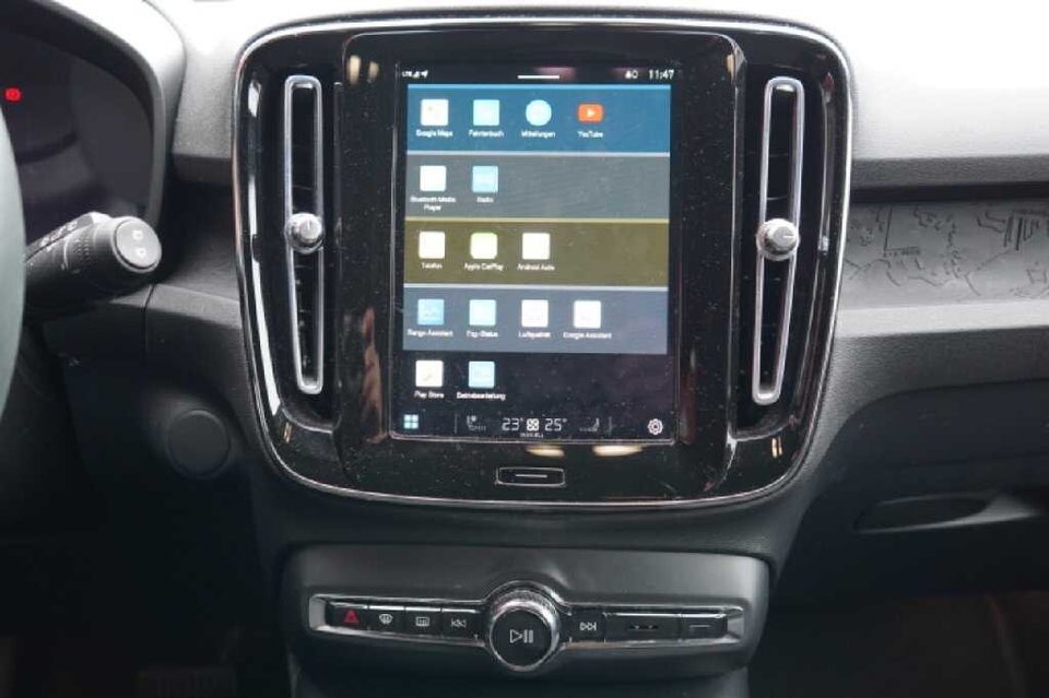 Volvo XC40 P8 ReCharge Twin Plus 5d