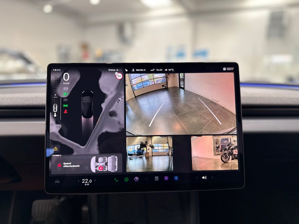 Tesla Model 3 RWD 4d