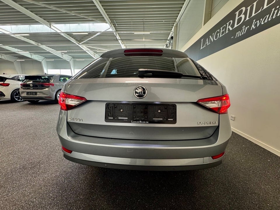 Skoda Superb 1,4 TSi 150 Active Combi 5d