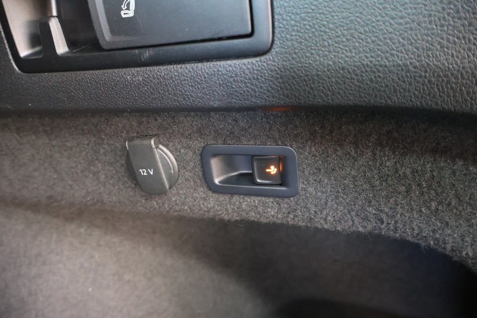 VW Passat 2,0 TDi 150 Comfortline Premium Variant DSG 5d