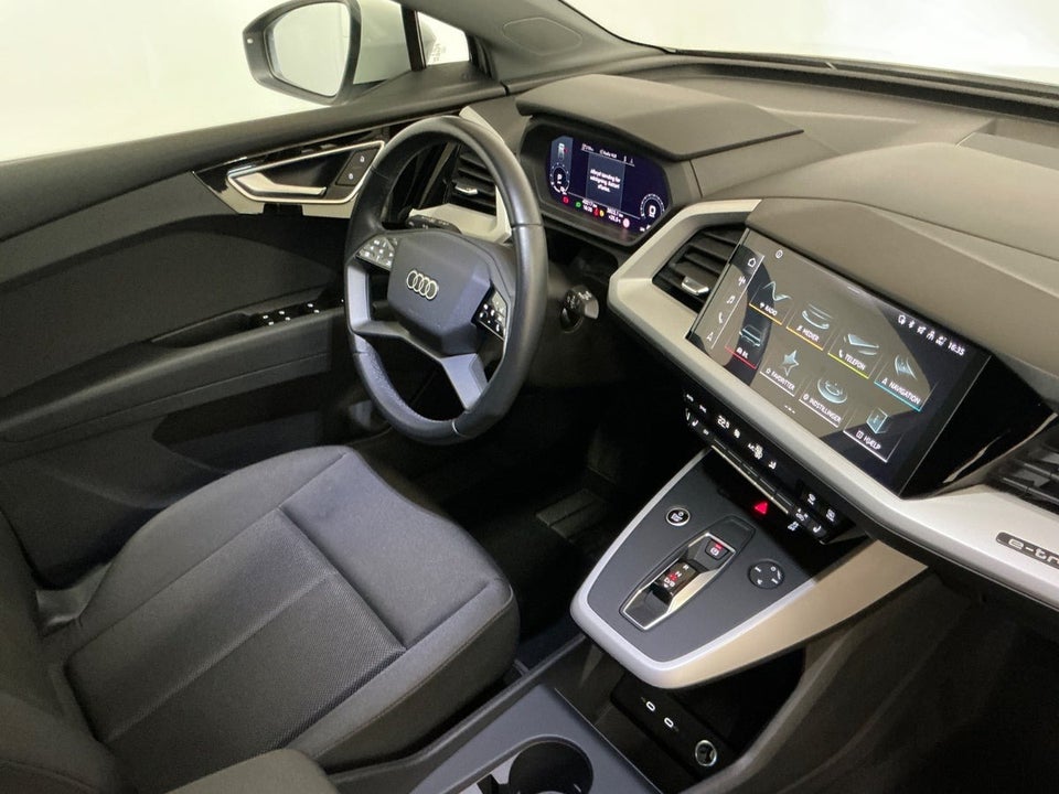 Audi Q4 e-tron 45 Attitude 5d