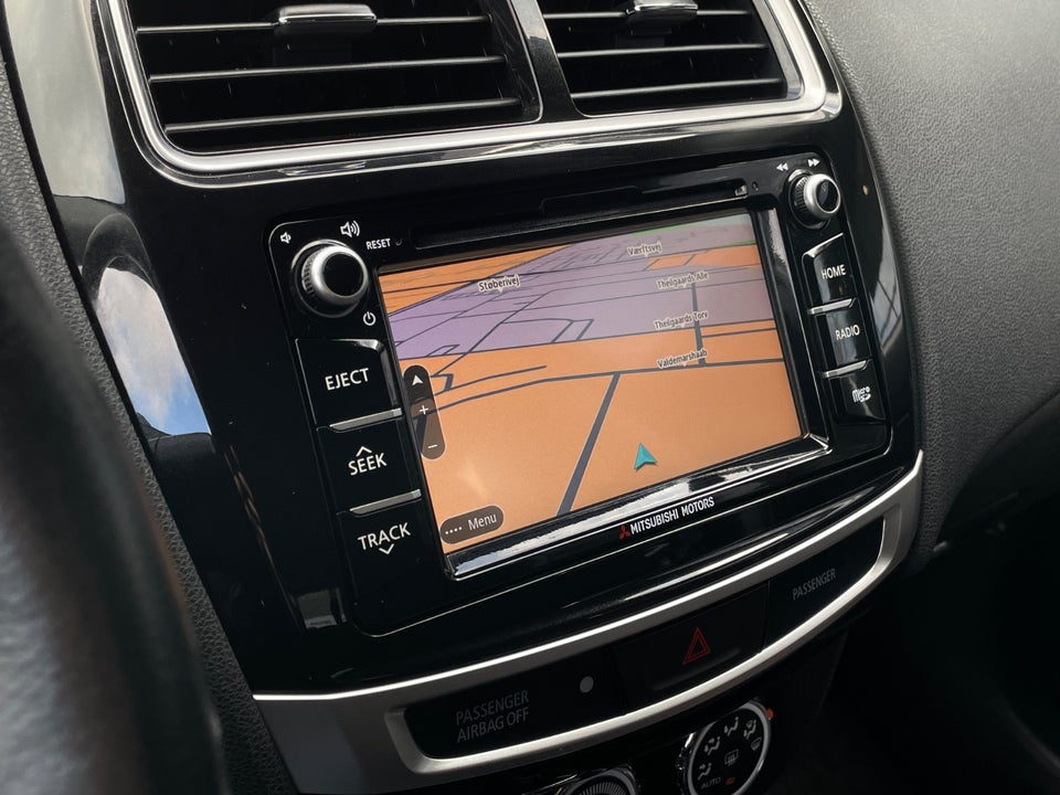 Mitsubishi ASX 1,6 Invite 5d