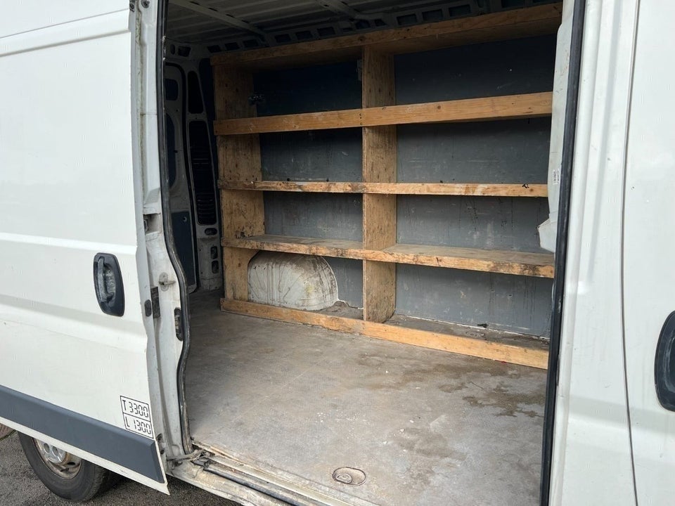 Peugeot Boxer 335 2,0 BlueHDi 130 L2H2