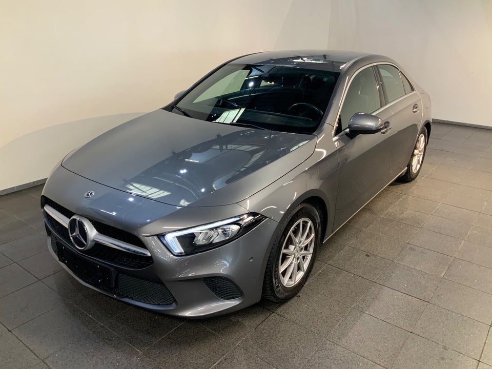 Mercedes A200 1,3 Progressive aut. 4d