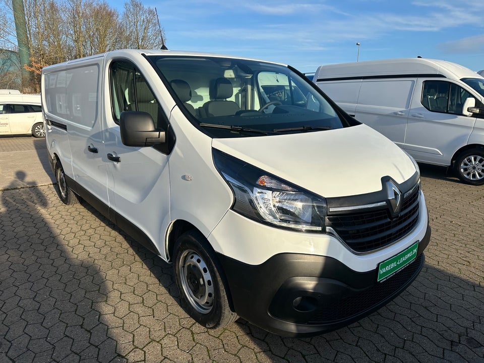 Renault Trafic T29 2,0 dCi 145 L2H1