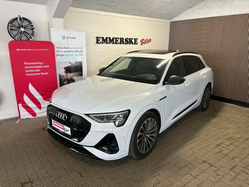 Audi e-tron 55 S-line quattro 5d