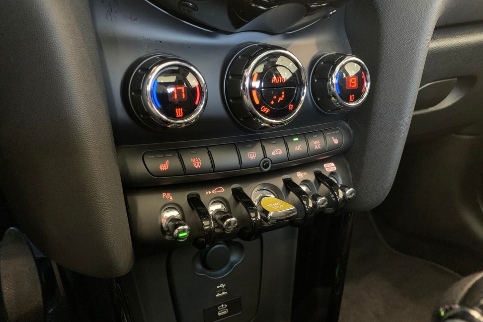 MINI Cooper SE Edition Premium Plus 3d