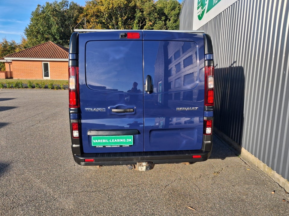 Renault Trafic T29 2,0 dCi 120 L2H1