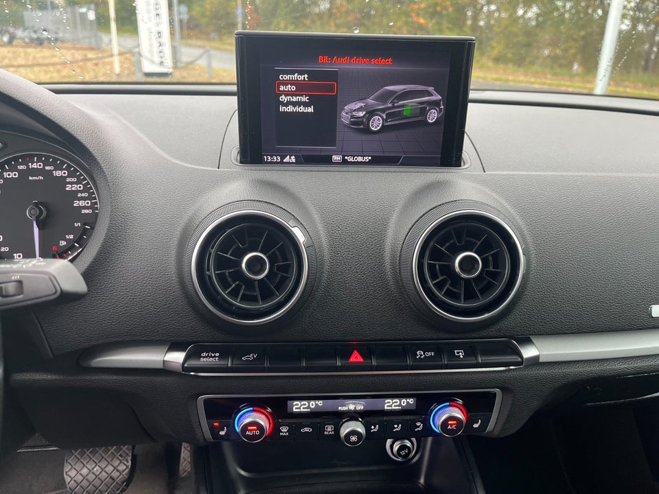 Audi A3 1,4 e-tron Sportback S-tr. 5d