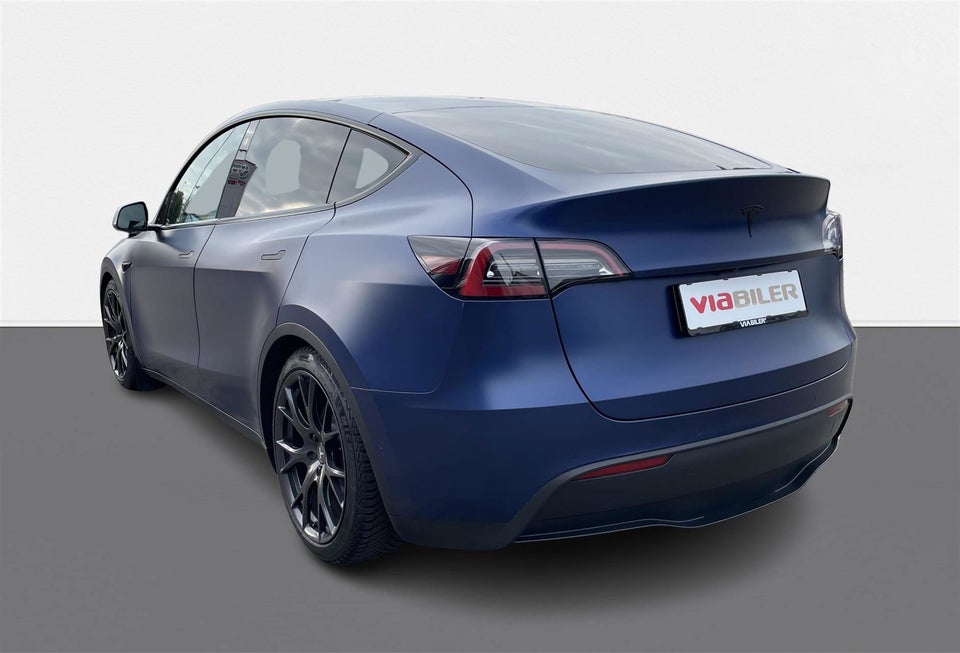 Tesla Model Y Long Range AWD 5d