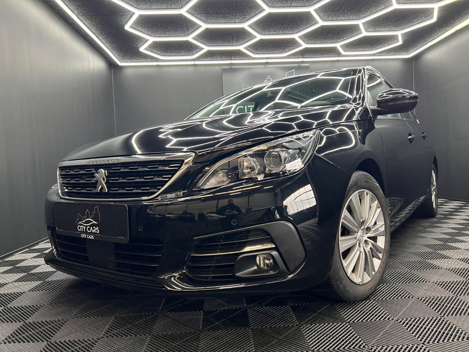 Peugeot 308 1,6 BlueHDi 120 Allure Sky SW EAT6 5d