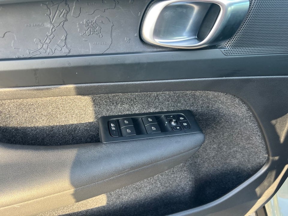 Volvo XC40 P6 ReCharge Core 5d