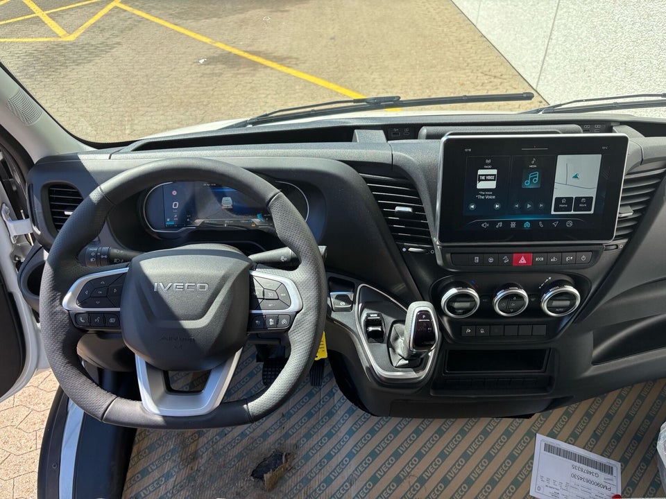 Iveco Daily 3,0 35C18 12m³ Van AG8