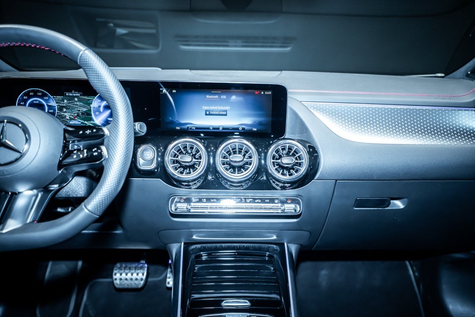 Mercedes EQA250+ AMG Premium 5d