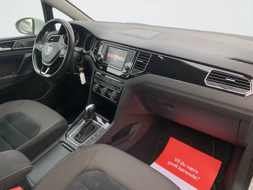 VW Golf Sportsvan 1,4 TSi 150 R-line DSG BMT 5d