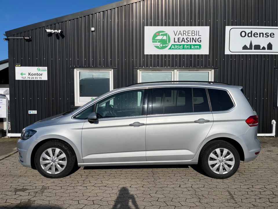 VW Touran 2,0 TDi 150 Comfortline+ DSG Van 5d