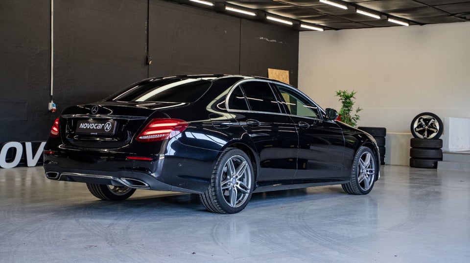 Mercedes E220 d 2,0 AMG Line stc. aut. 5d