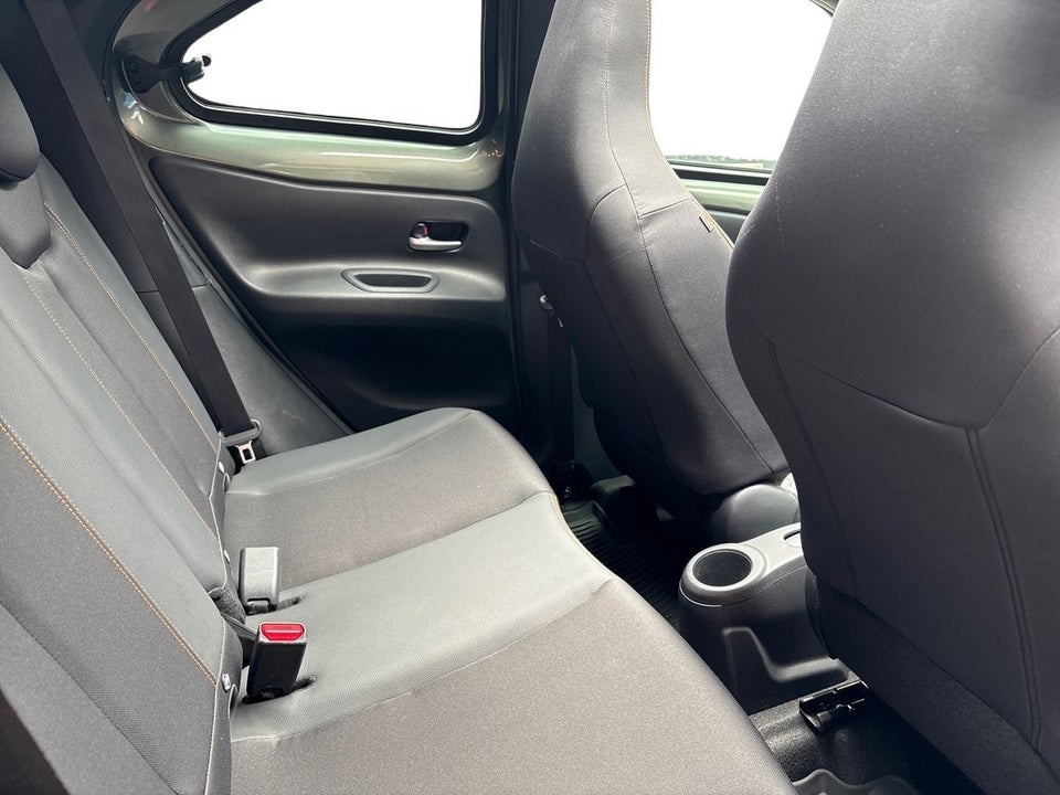 Toyota Aygo X 1,0 Limited s-CVT 5d