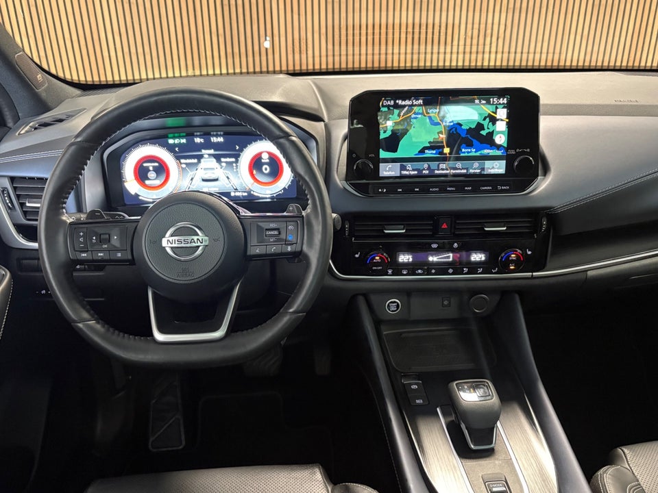 Nissan Qashqai 1,3 mHEV Tekna+ X-tr. 5d