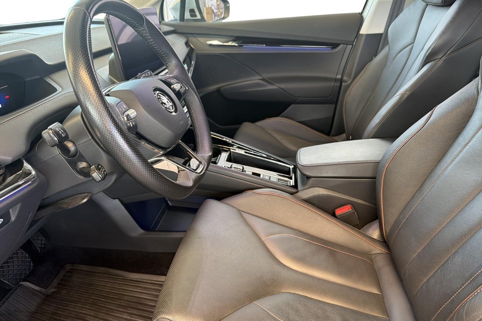 Skoda Enyaq 80 iV Plus Suite 5d
