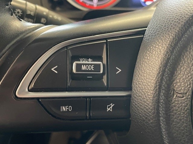 Suzuki Swift 1,2 mHybrid Action 5d