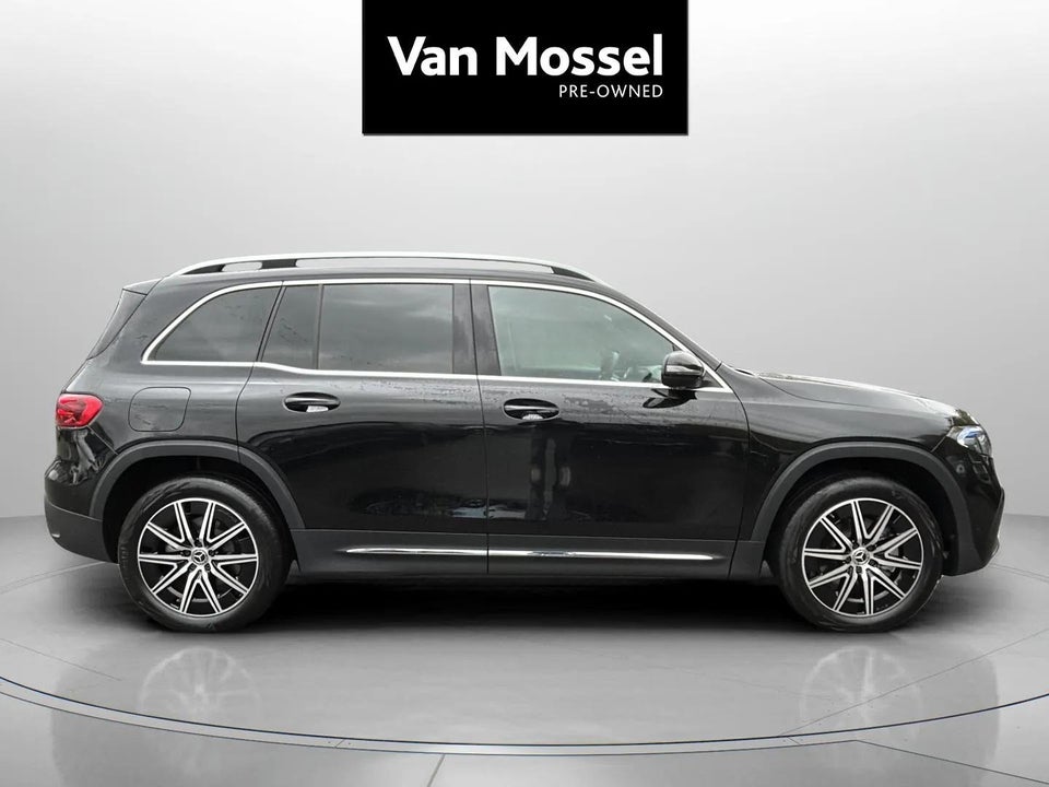 Mercedes EQB250+ AMG Line 5d