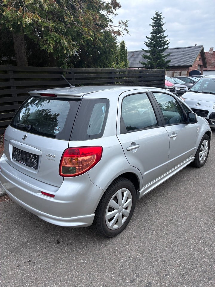 Suzuki SX4 1,6 CombiBack GL 5d