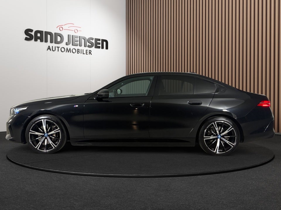 BMW i5 eDrive40 M-Sport 4d