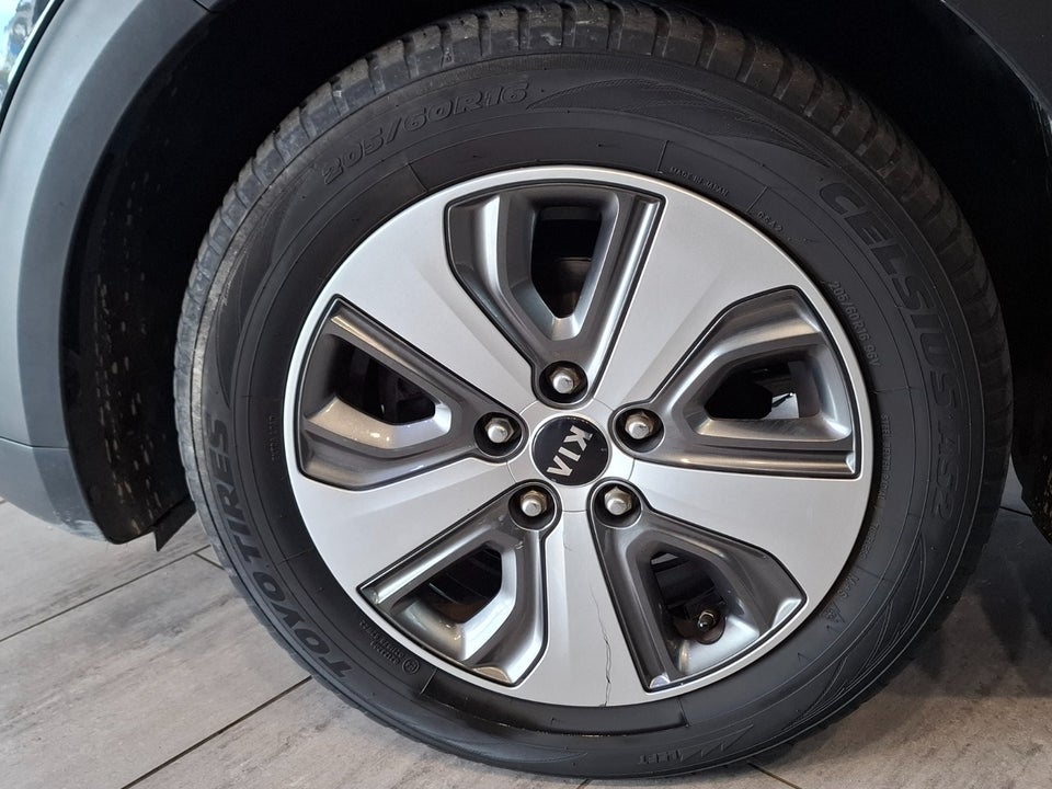 Kia Niro 1,6 PHEV Advance DCT 5d