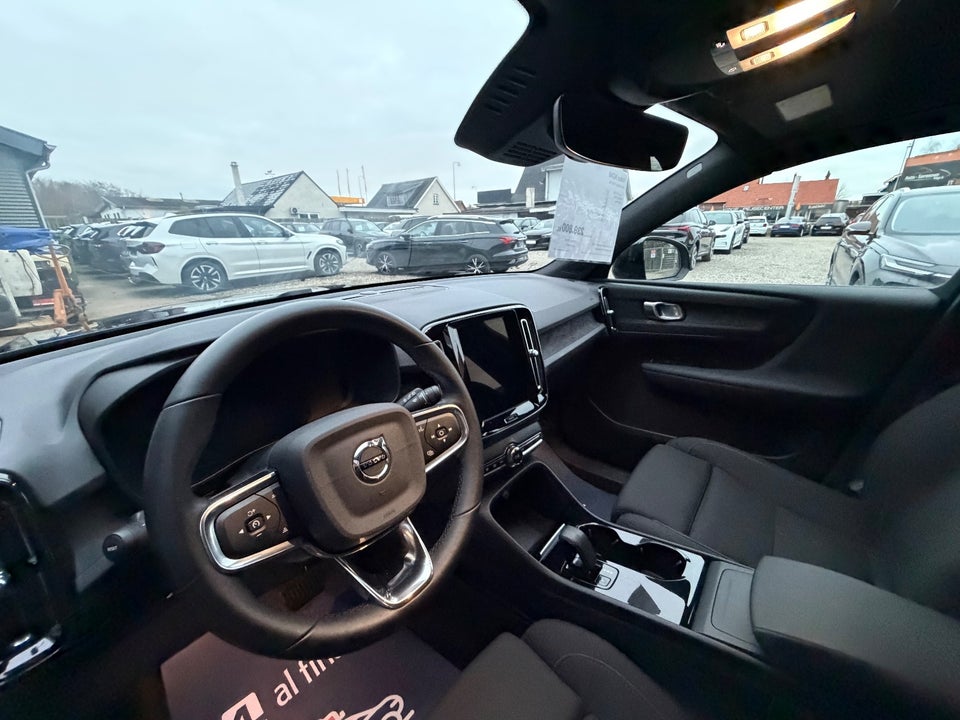 Volvo XC40 ReCharge Core 5d