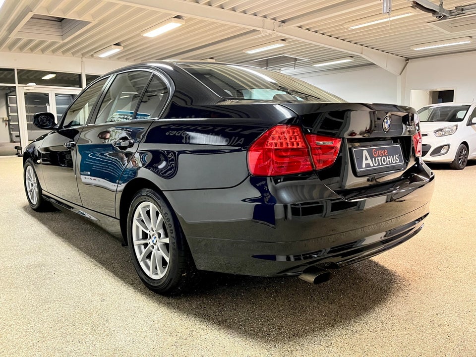 BMW 318i 2,0  4d