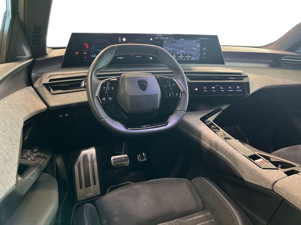 Peugeot e-5008 77 GT Pack 7prs 5d