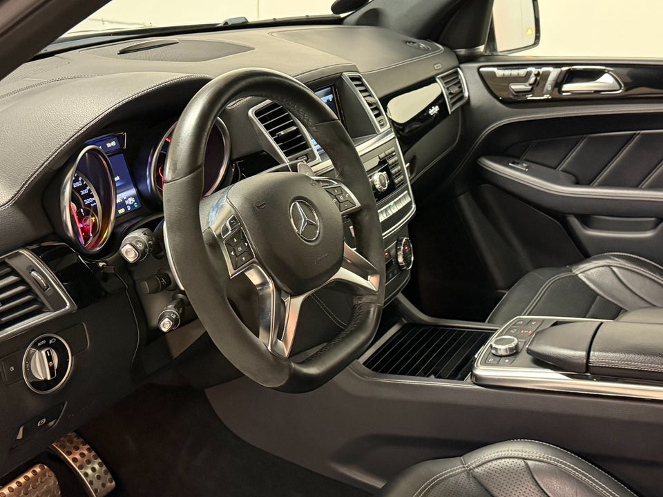 Mercedes ML63 5,5 AMG Performance aut. Van 5d