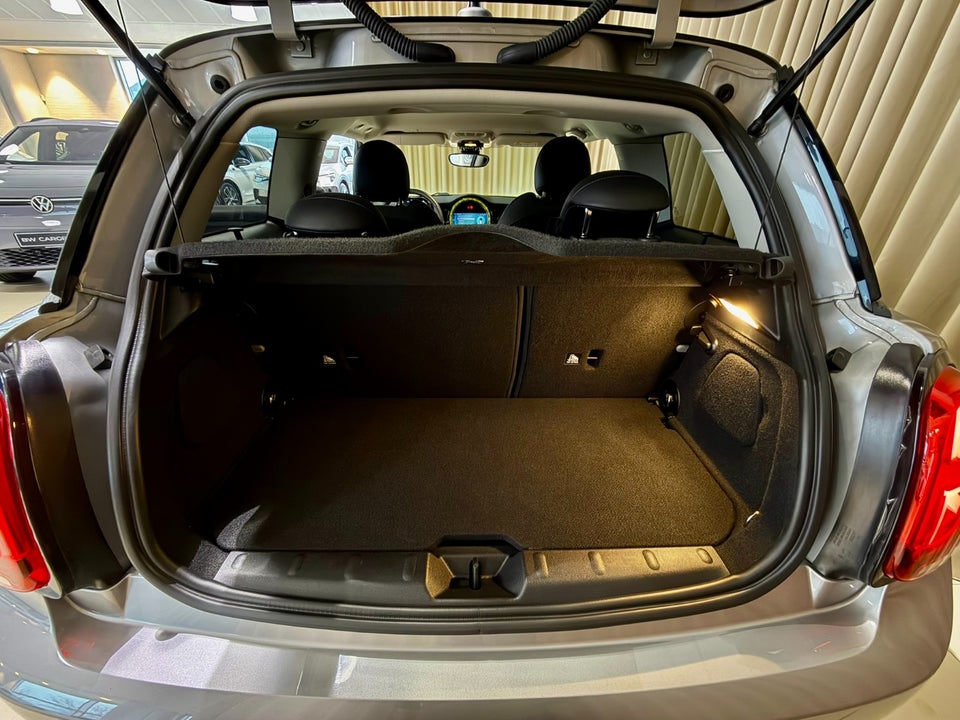 MINI Cooper SE Camden Edition 3d