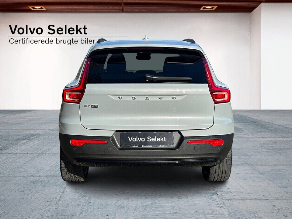 Volvo EX40 Extended Range Core 5d