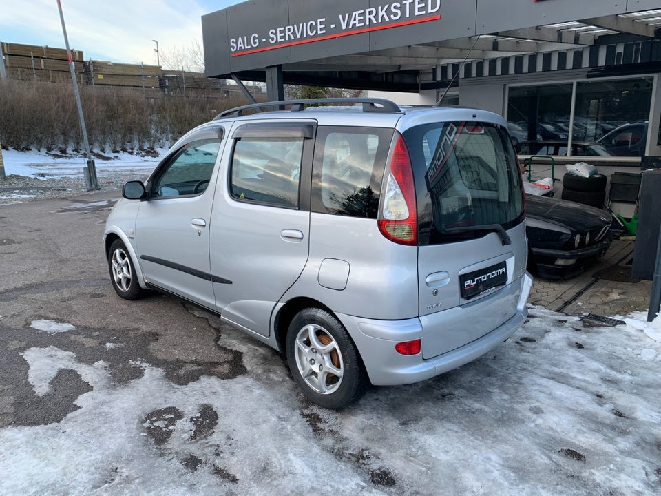 Toyota Yaris Verso 1,5 Luna Komfort 5d
